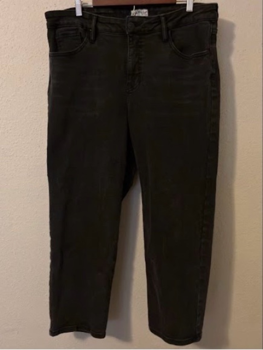 Ava & Viv Black High-Rise Skinny Jeans - Size 16W